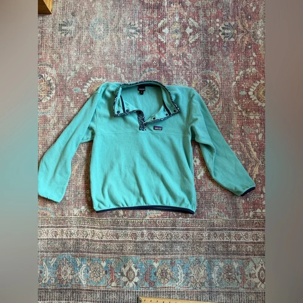 Patagonia kids L14 Teal Fleece Pullover with Navy Trim